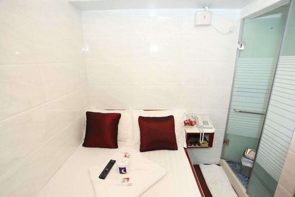 Reliance Inn Hongkong Buitenkant foto